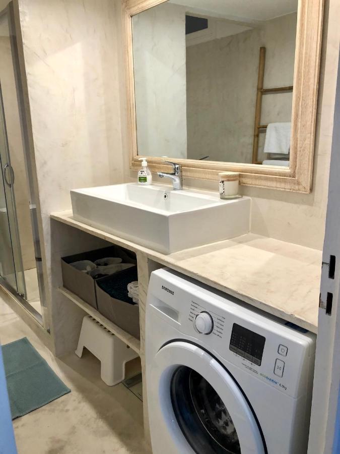 Charming&modernly designed 2 bedroom - Old Town Antibes Eksteriør billede